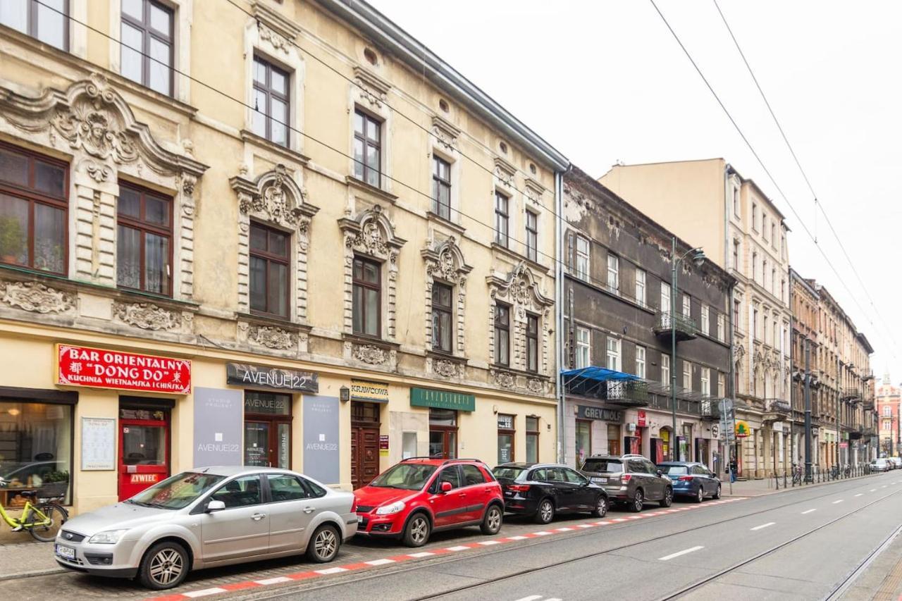 Spacious, Central & Artistic W/Brand New Bathroom! Krakow Exterior photo